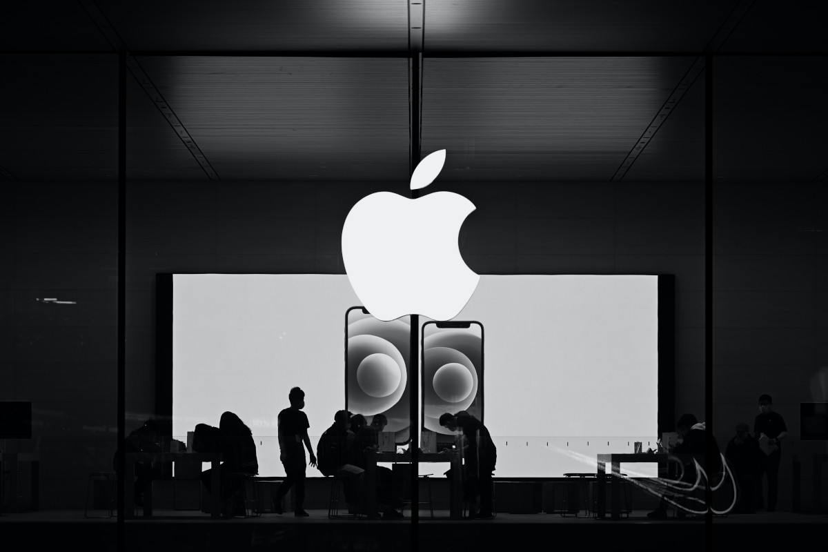 Inside Apple: How America's Most Admired-and Secretive-Company